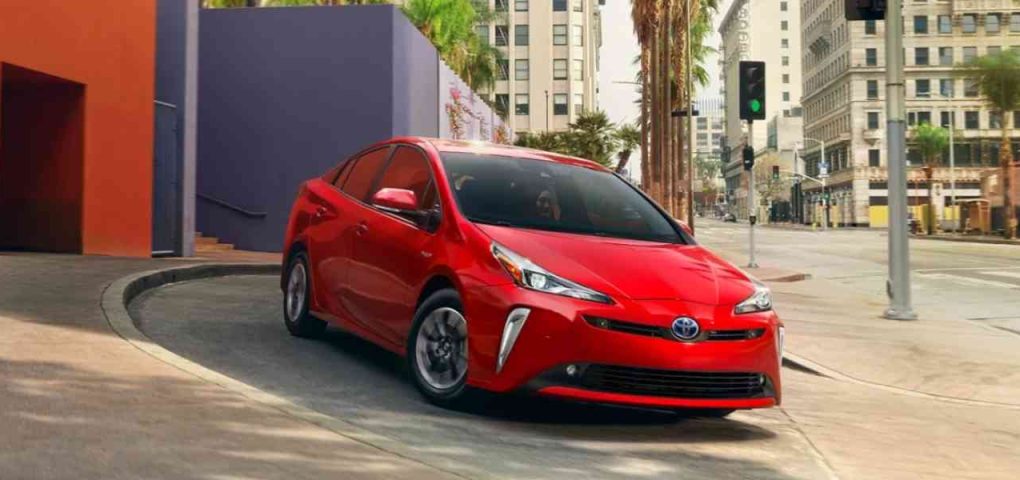 18 Best Cars for Real Estate Agents in 2022-toyota prius
